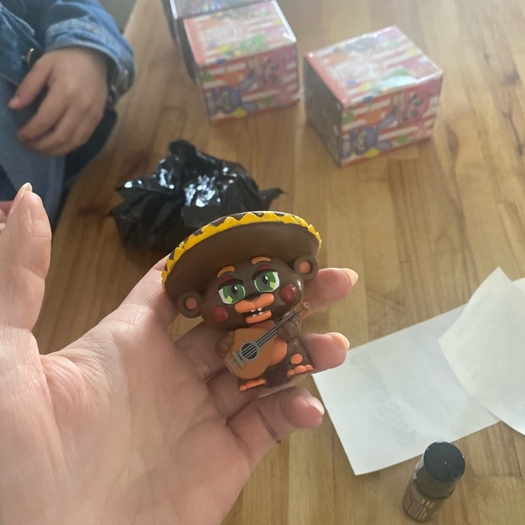 Roblox Frenemies and Freddy toys - Picture 2 of 13